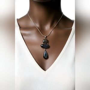 Sterling Silver 925 Pendant With Semiprecious Stones.